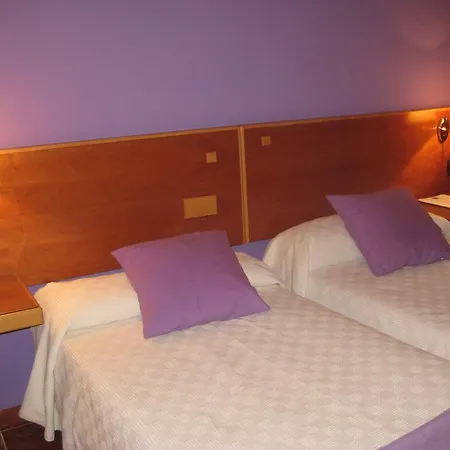 Hotell Jorge I 3*